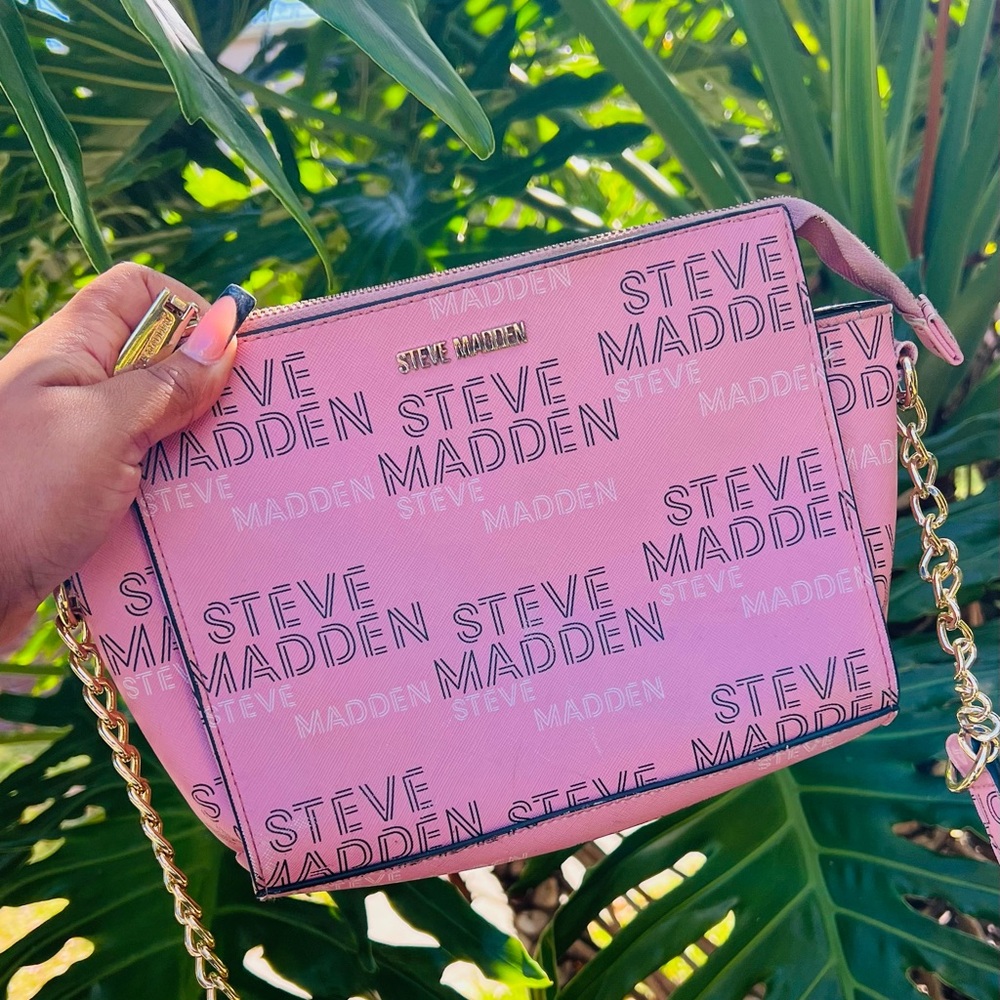 Steve Madden Pink Logo Crossbody with Gold Chain